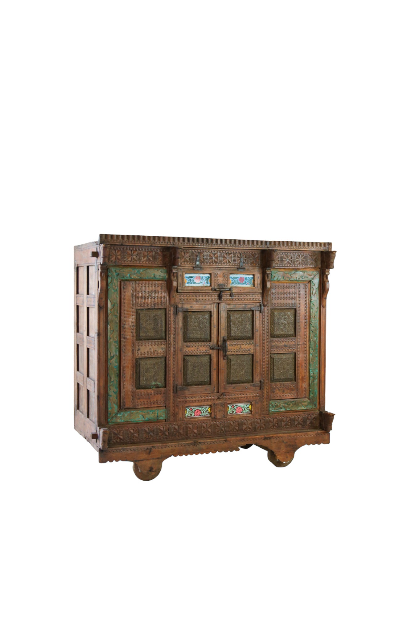 Gabinete tallado marroquí