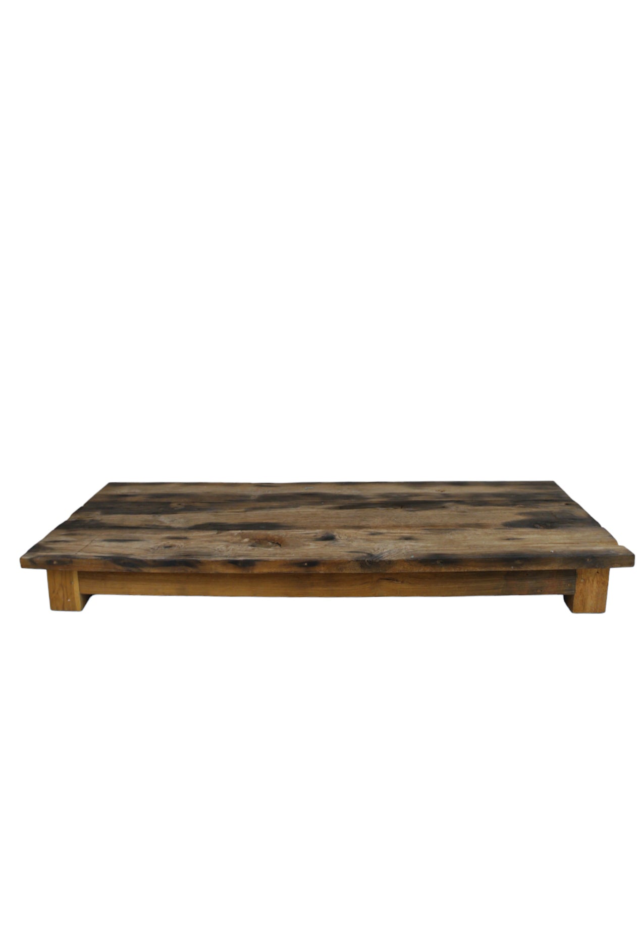 Mesa de centro de madera con patrón
