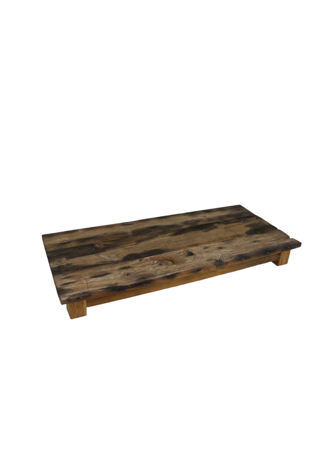 Mesa de centro de madera con patrón