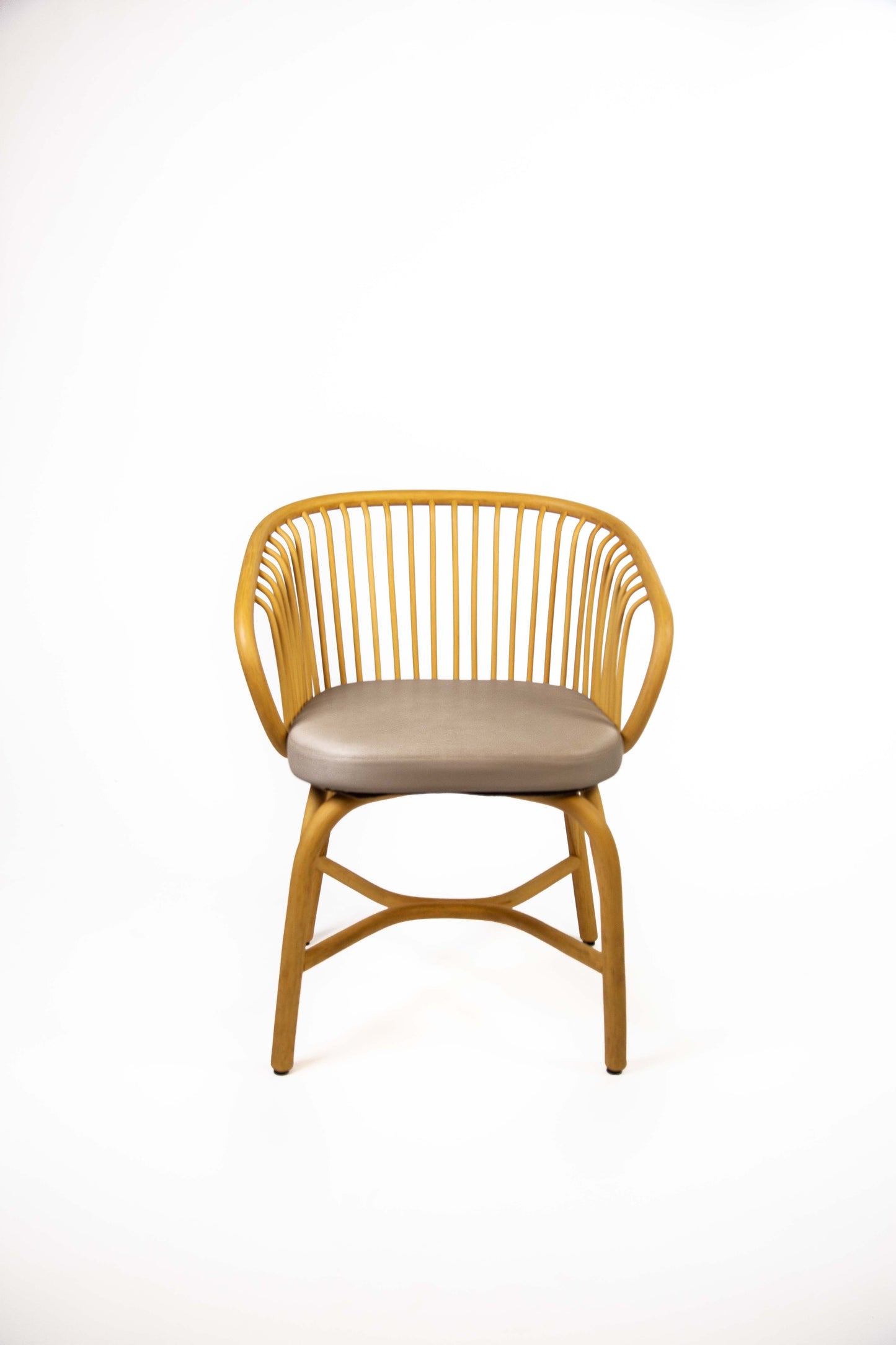 Sillón De Comedor Expormim Huma Con Patas De Ratán