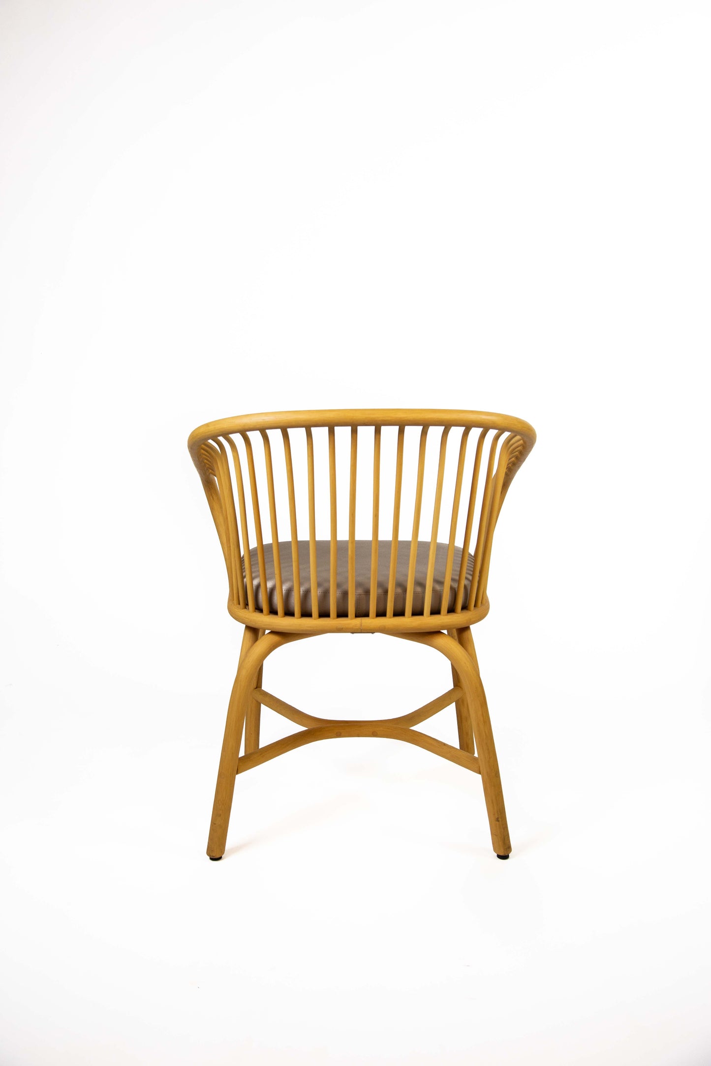 Sillón De Comedor Expormim Huma Con Patas De Ratán