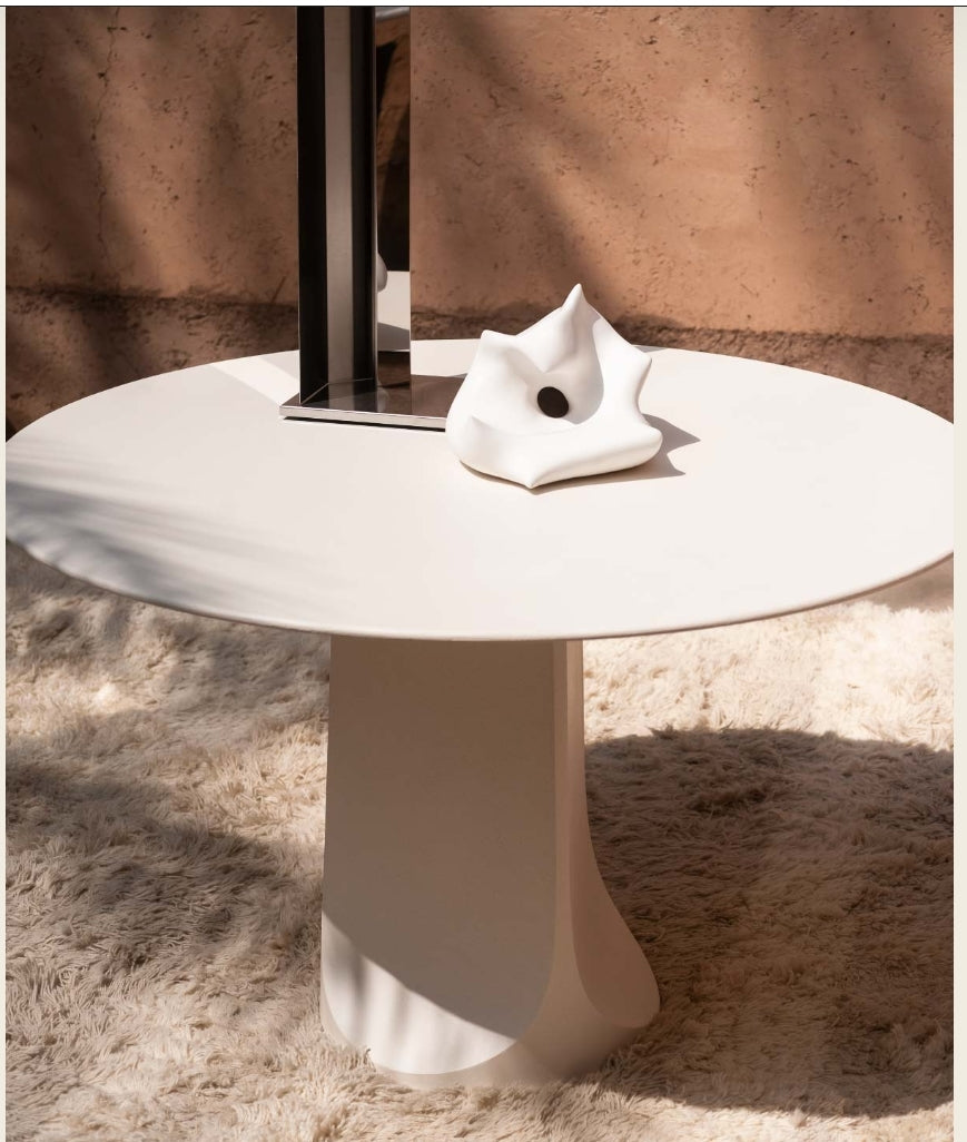 Tacchini Togrul Table Breccia/Burgundy ø180cm