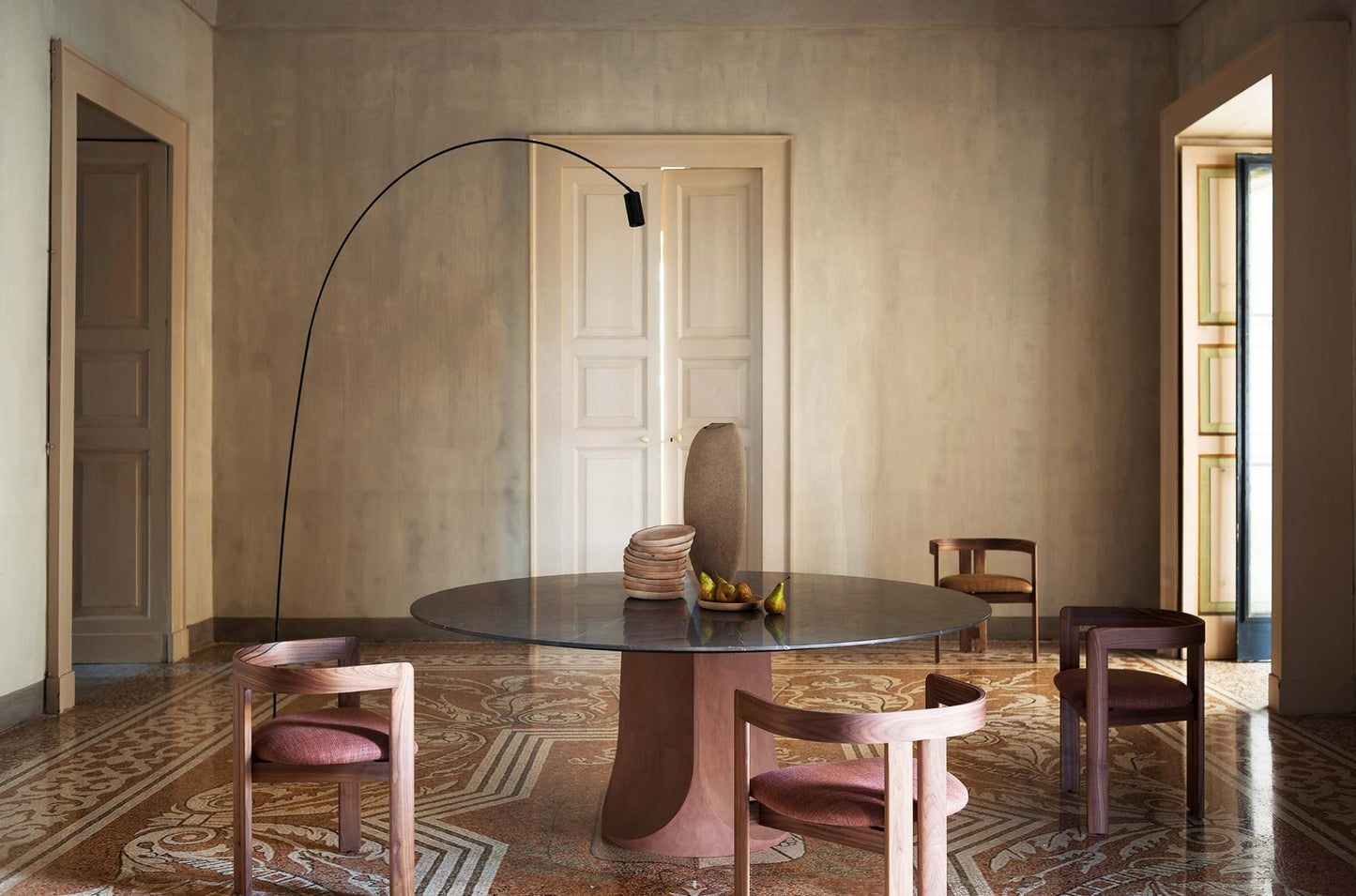 Tacchini Togrul Table Breccia/Burgundy ø180cm