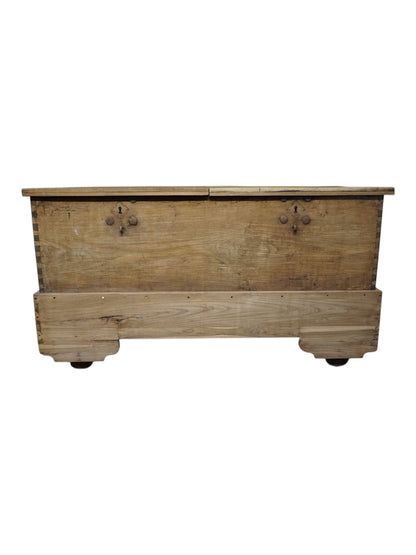 Bengang Wooden Trunk