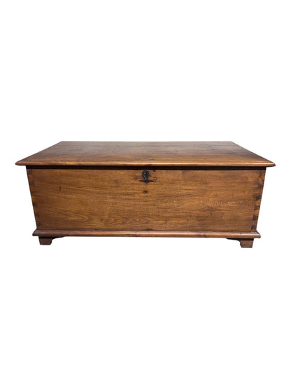 Wawatoe Wooden Trunk