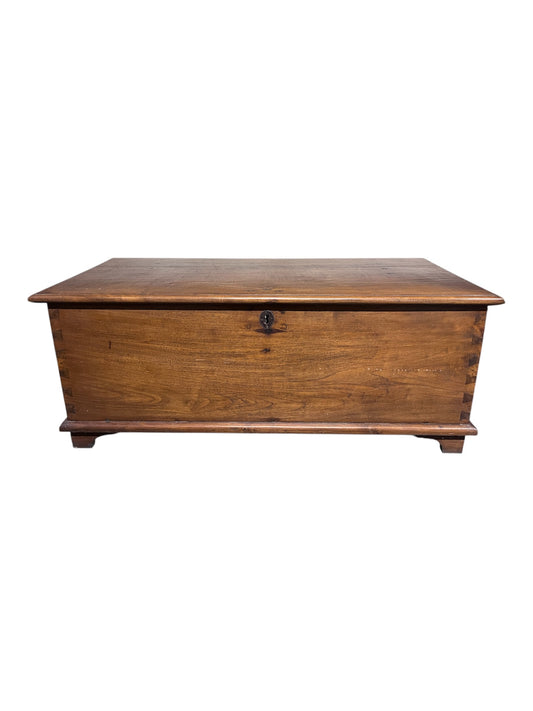 Wawatoe Wooden Trunk