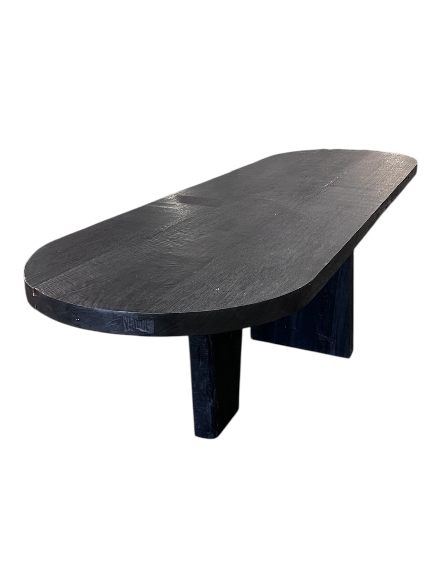 Kalimas Oval table